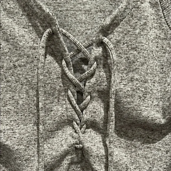 Chaser Tie Front Fitted Blouse NWT - Picture 2 of 5